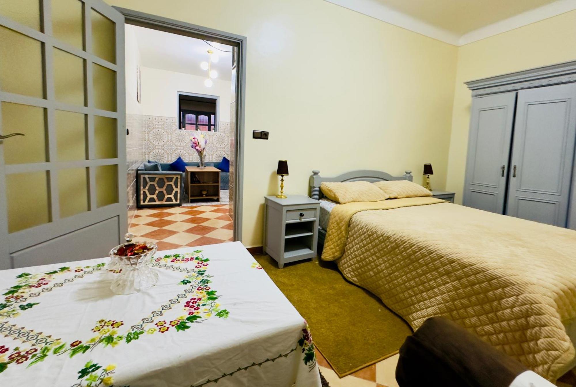 Apartment With 2 Bedrooms เอสเซาอิรา ภายนอก รูปภาพ